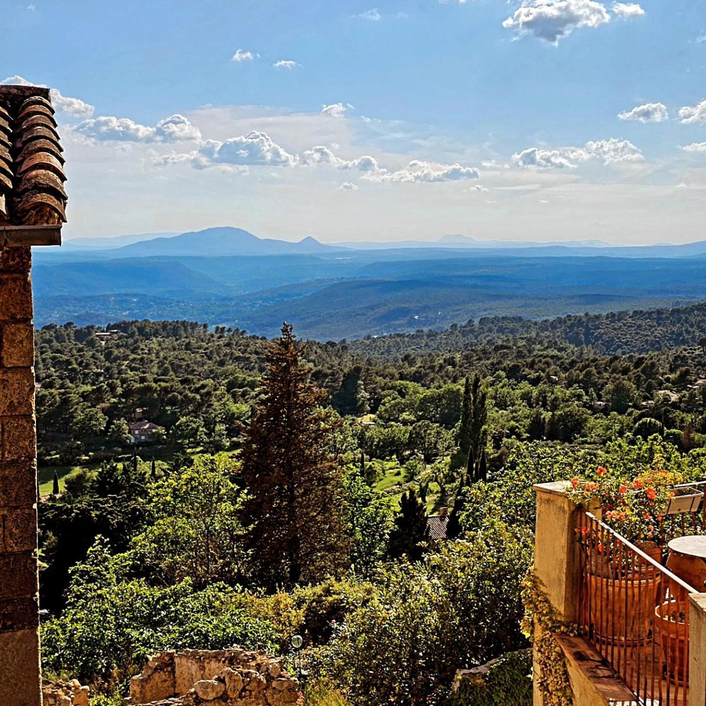 Au Coeur Du Village Provencal Tourtour Exterior foto